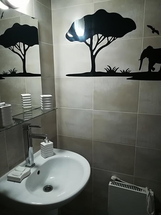 Aparthotel Astoria à Hisarya Extérieur photo